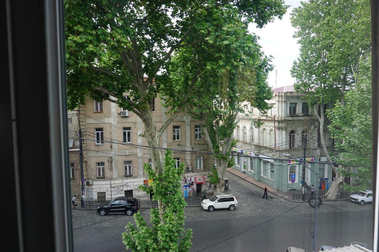 Freedom Square Apart Hotel Tbilisi Ngoại thất bức ảnh